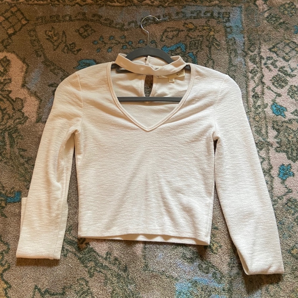 Choker Crop Top J.O.A.